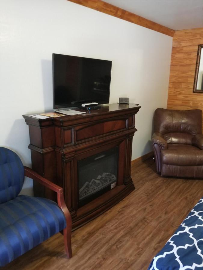 Yosemite Gold Country Lodge Султервілл Екстер'єр фото