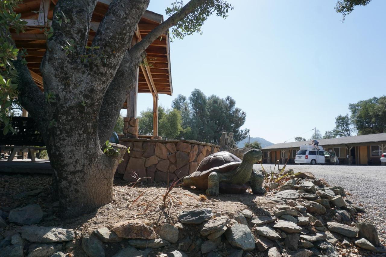 Yosemite Gold Country Lodge Султервілл Екстер'єр фото